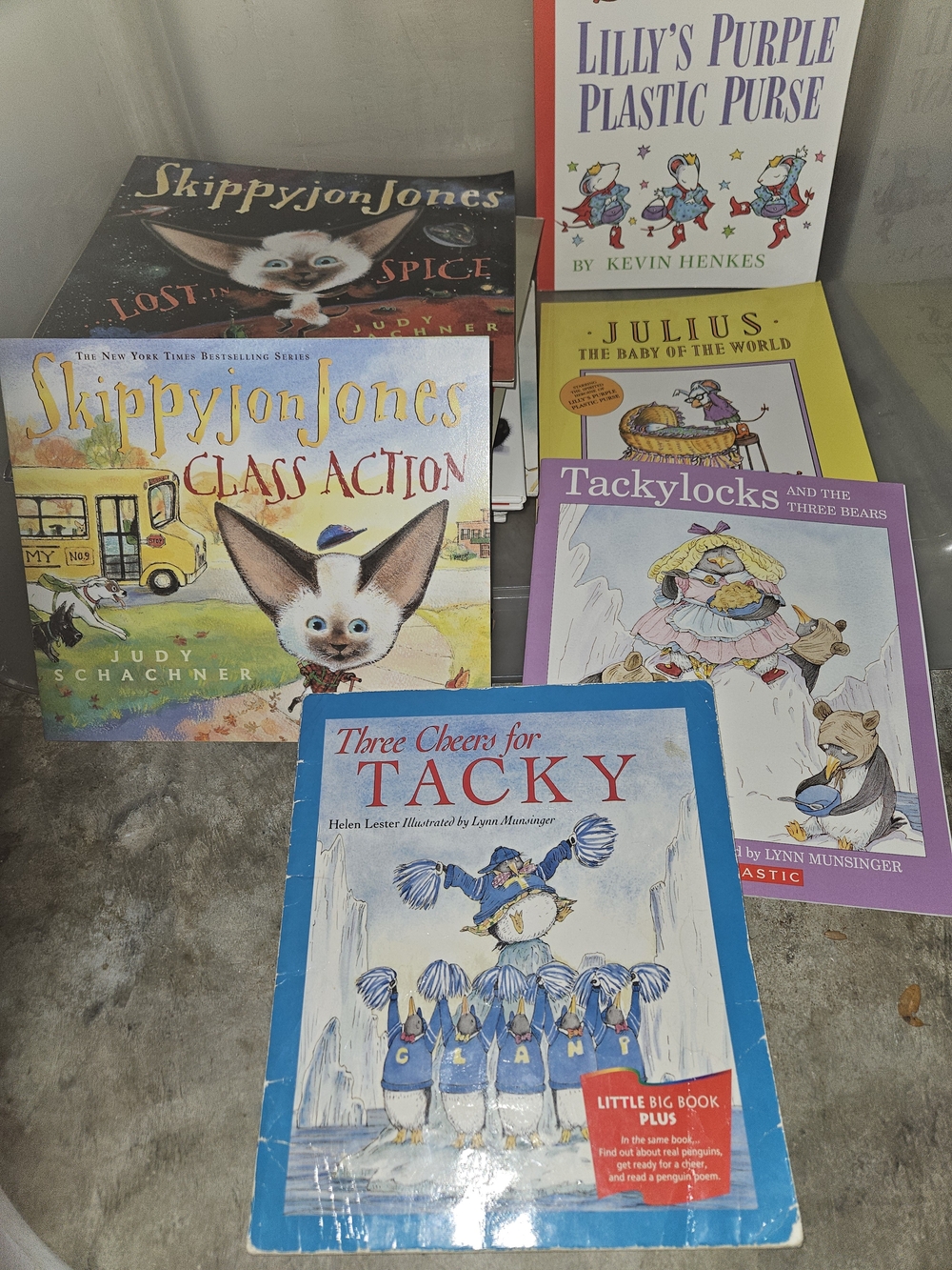 Preschool Thru 2nd Grade Picture Books - Pack of 11 Books